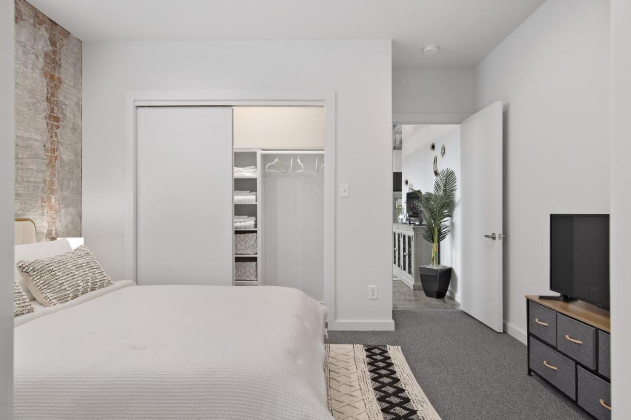 Ferienwohnung The Cypress Flats Lafayette Exterior foto